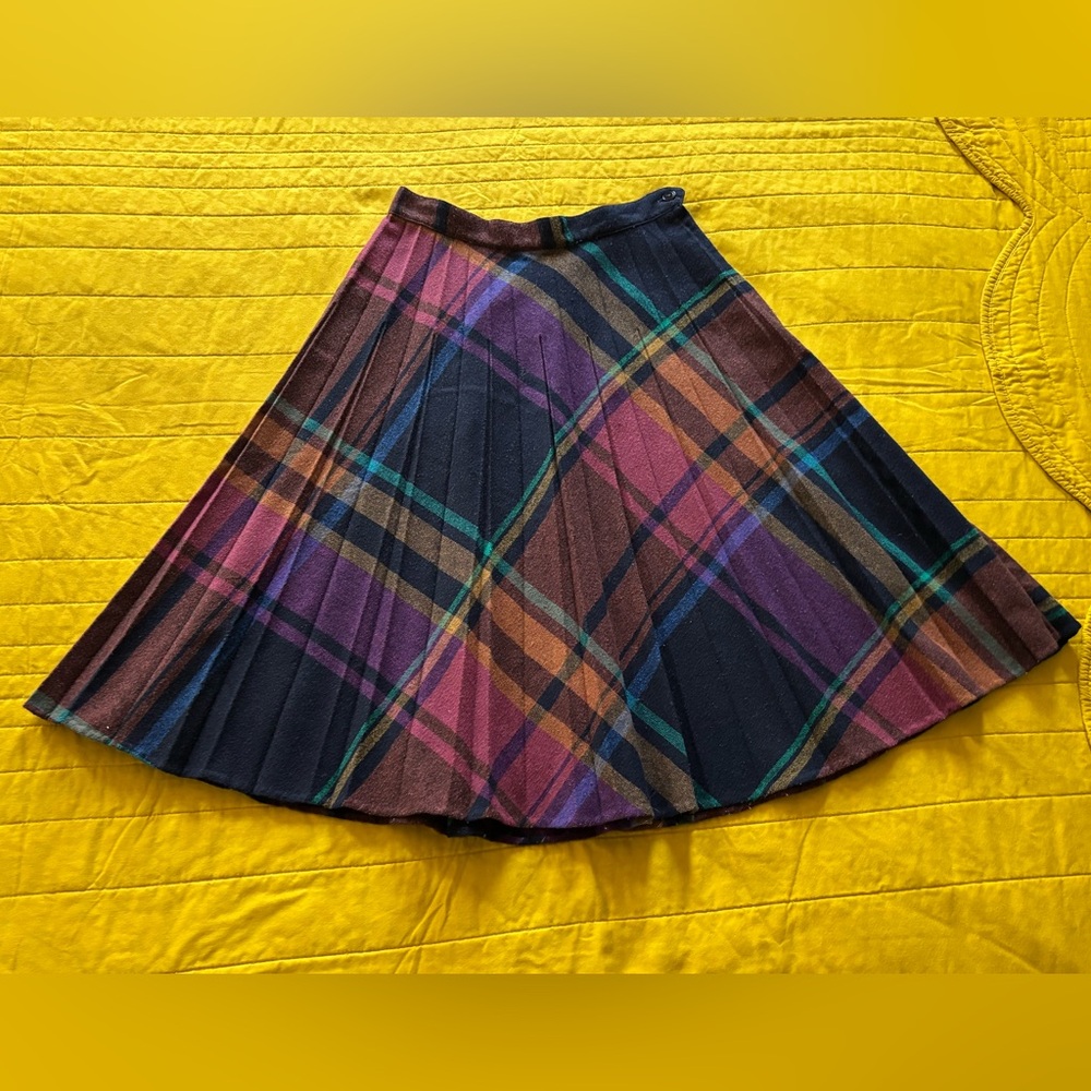 VINTAGE: Stunning Plaid A-line Shirt